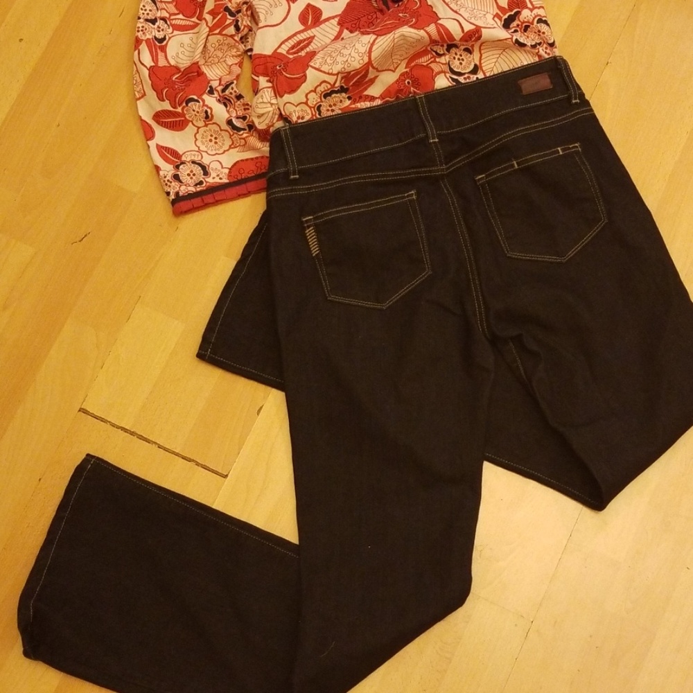 PAIGE Jean's Flare Leg Dark Blue Wash - Picture 3 of 8